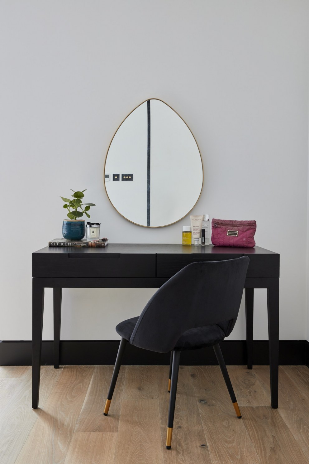 Contemporary Clapham Home | Bedroom Dressing Area | Interior Designers